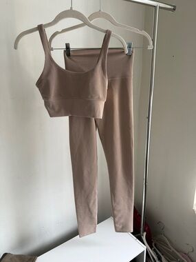 Beach Riot Ribbed High-Waist Legging & Crop Tank Set - Taupe